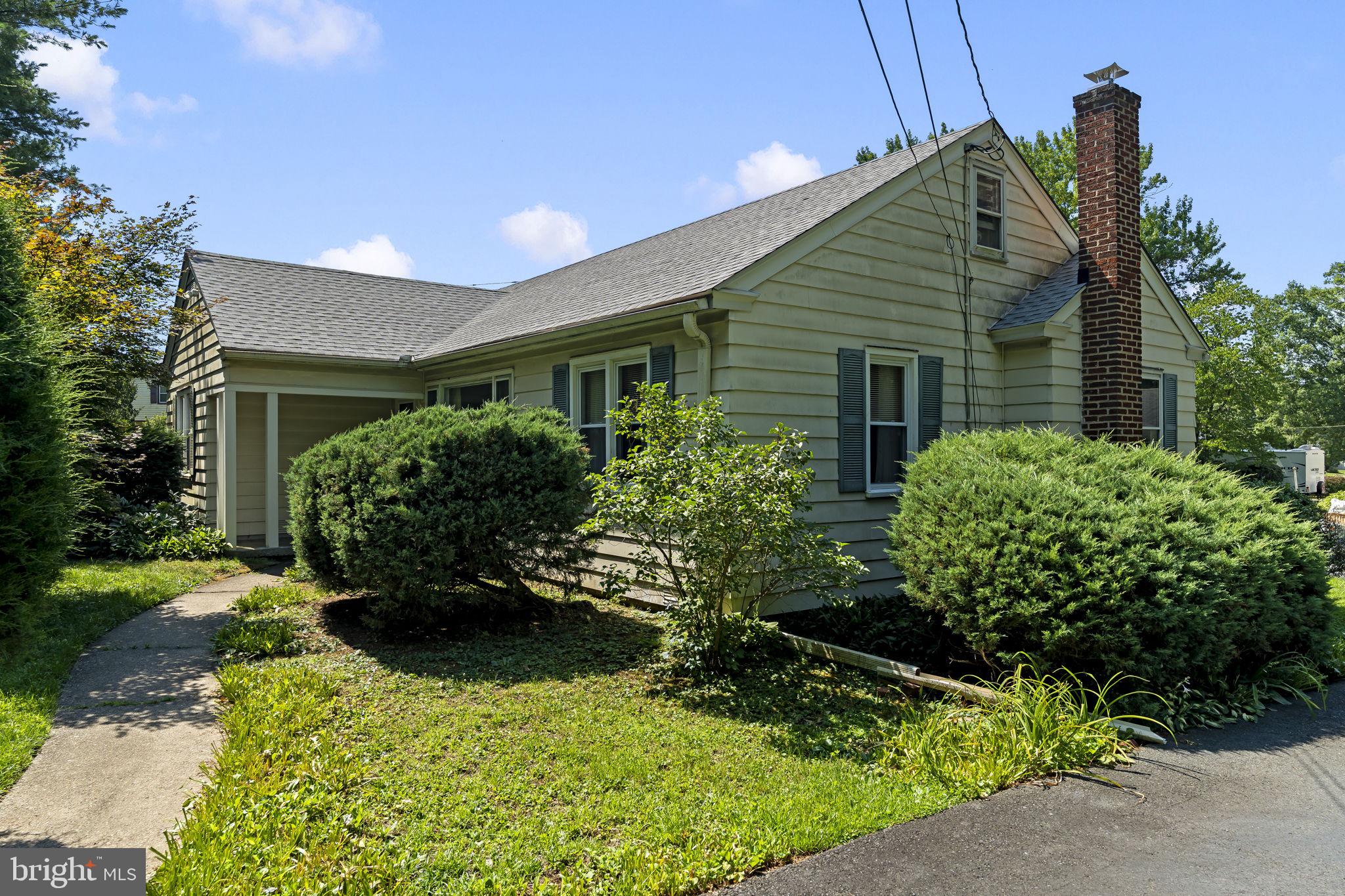 17 Mt Laurel Road Mount Laurel, NJ 08054 - Photo 1 of 29