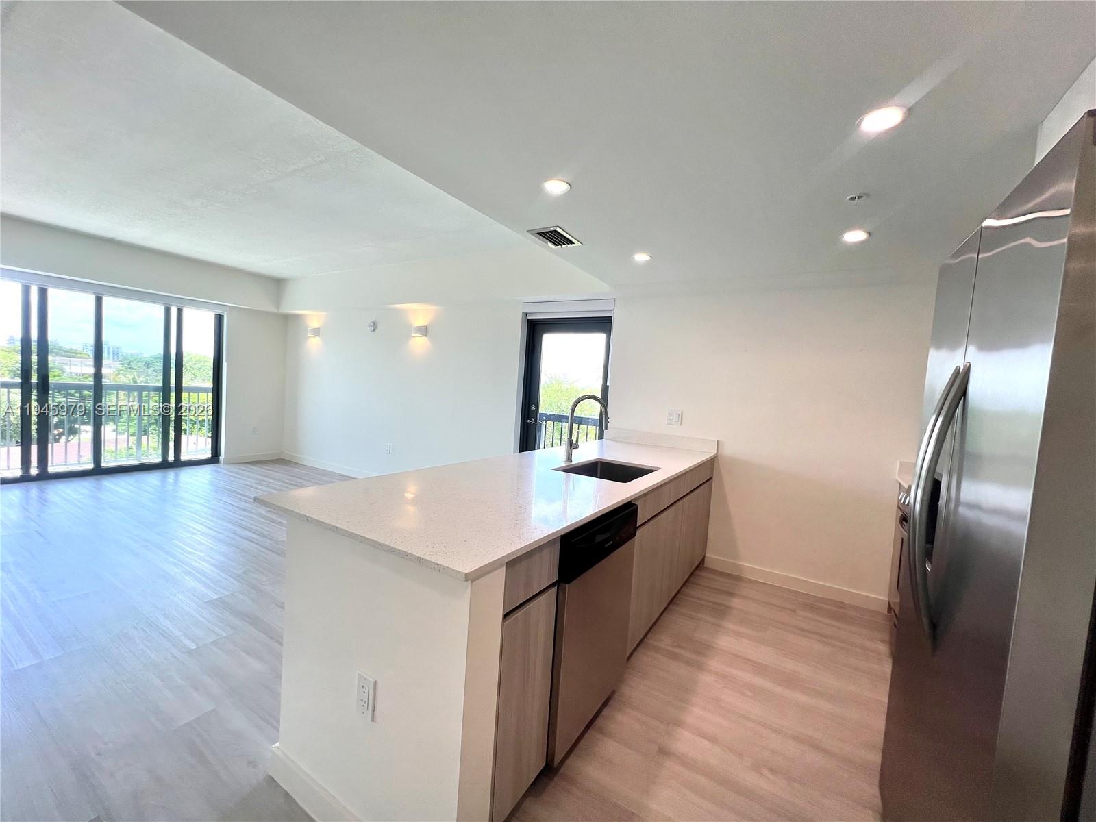 2285 Southwest 27th Street, Unit 306 Miami, FL 33133 - Photo 11 of 15