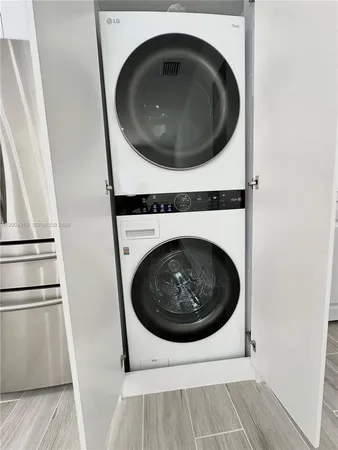 $2,325 | 551 Southwest 57th Avenue, Unit 1, Miami, FL 33144