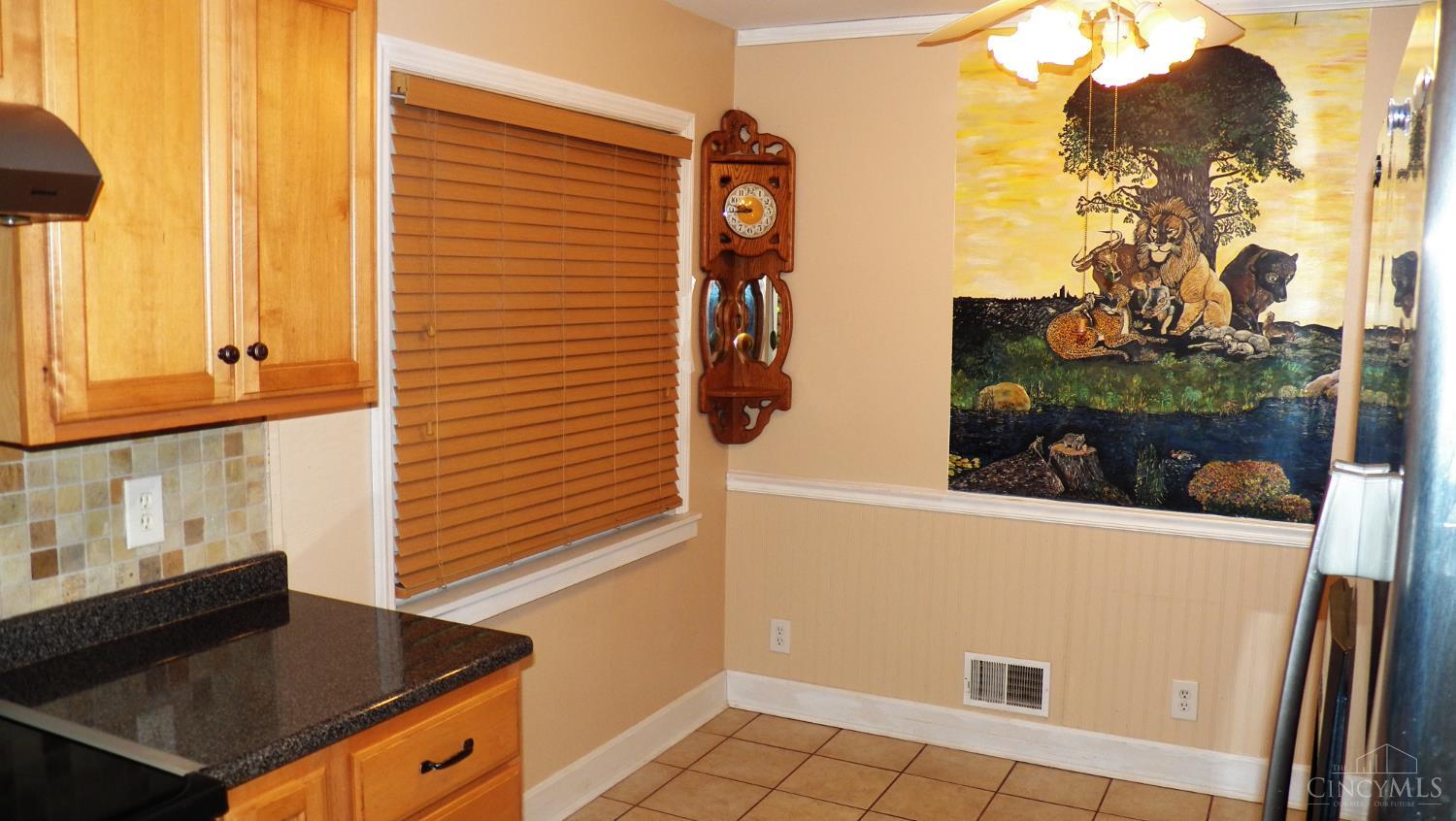 5629 Samver Road Cincinnati, OH 45239 - Photo 16 of 27 Gallery Image 16