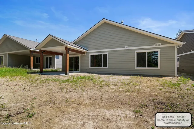 $484,900 | 2 East Valley Street, Oldtown, ID 83822