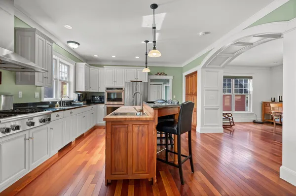 $925,000 | 975 Sanders Circle, East Montpelier, VT 05602