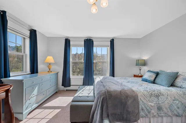 $950,000 | 975 Sanders Circle, East Montpelier, VT 05602