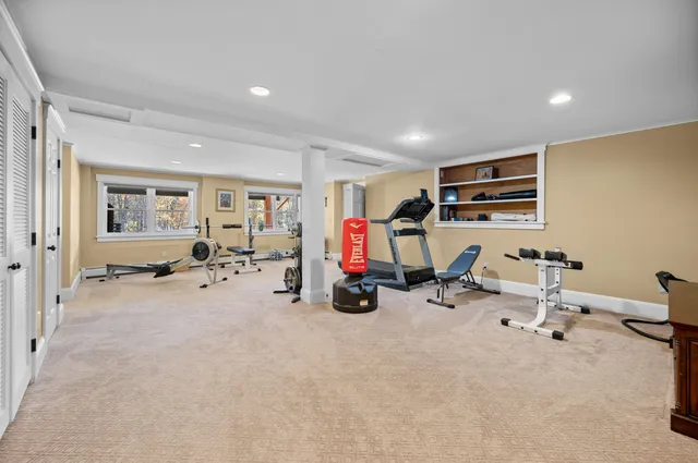 $950,000 | 975 Sanders Circle, East Montpelier, VT 05602