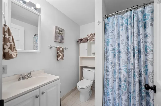 $950,000 | 975 Sanders Circle, East Montpelier, VT 05602