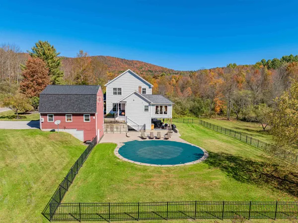 $925,000 | 975 Sanders Circle, East Montpelier, VT 05602