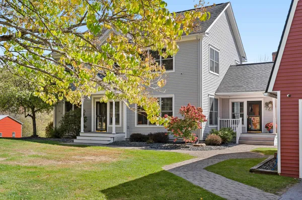 $925,000 | 975 Sanders Circle, East Montpelier, VT 05602