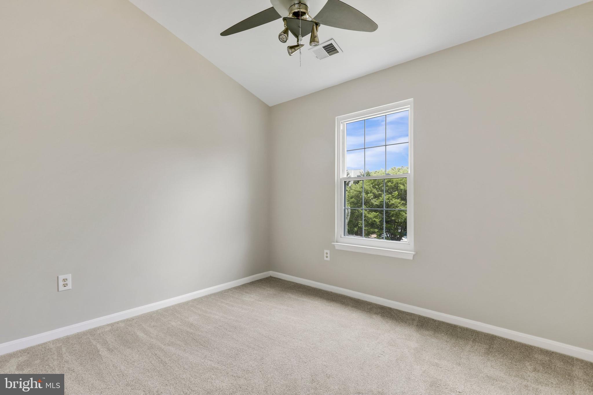 47587 Comer Square Sterling, VA 20165 - Photo 18 of 42