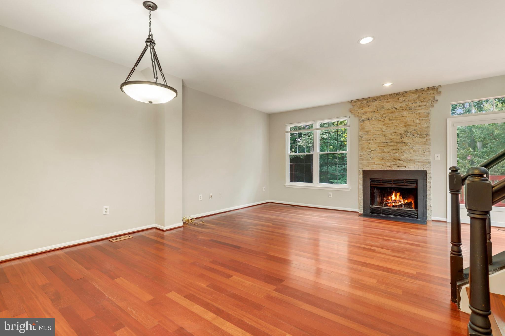 47587 Comer Square Sterling, VA 20165 - Photo 7 of 42