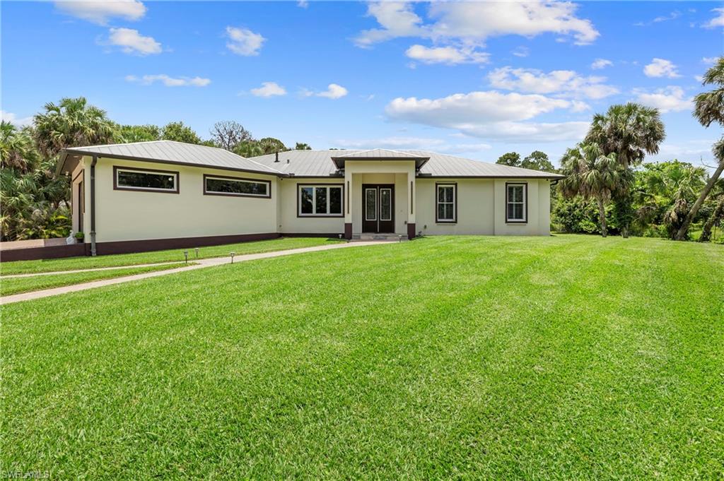 556 6th Street Southeast Naples, FL 34117 - Photo 46 of 47