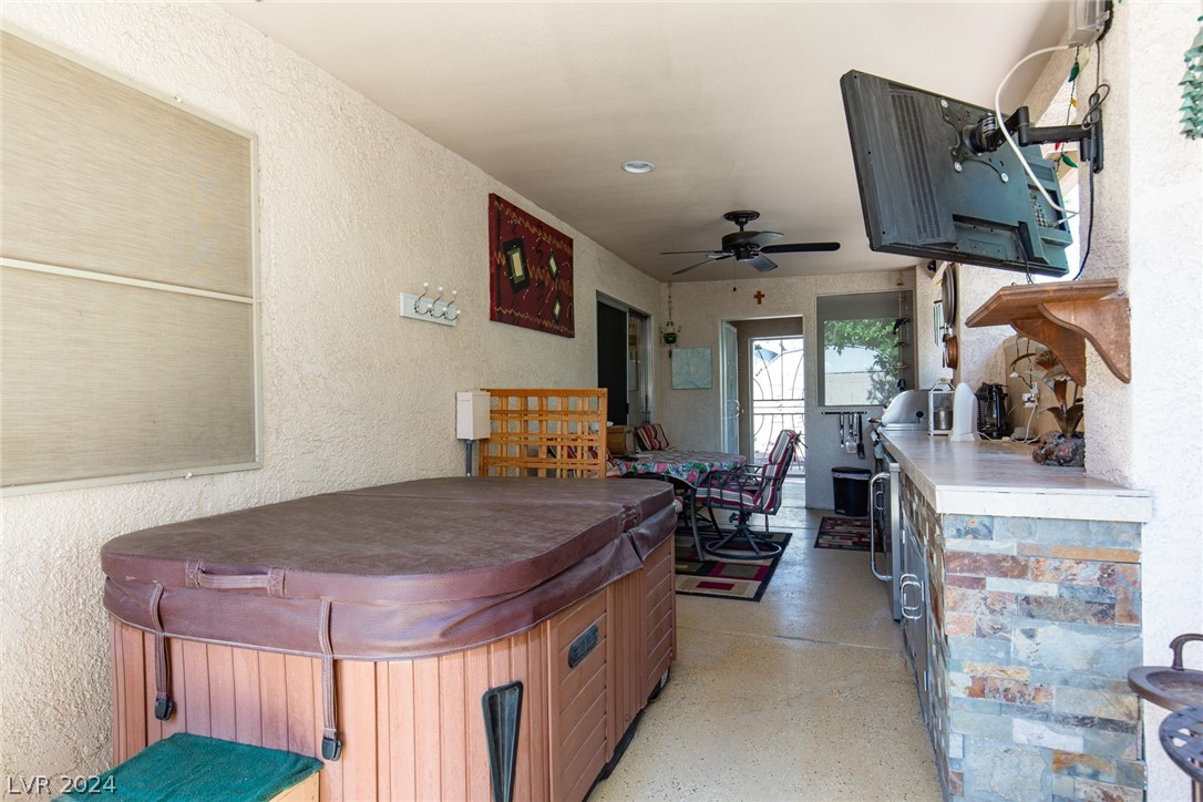 3128 Valleywood Road Henderson, NV 89014 - Photo 33 of 39 NICE RETREAT COVERED PATIO AREA