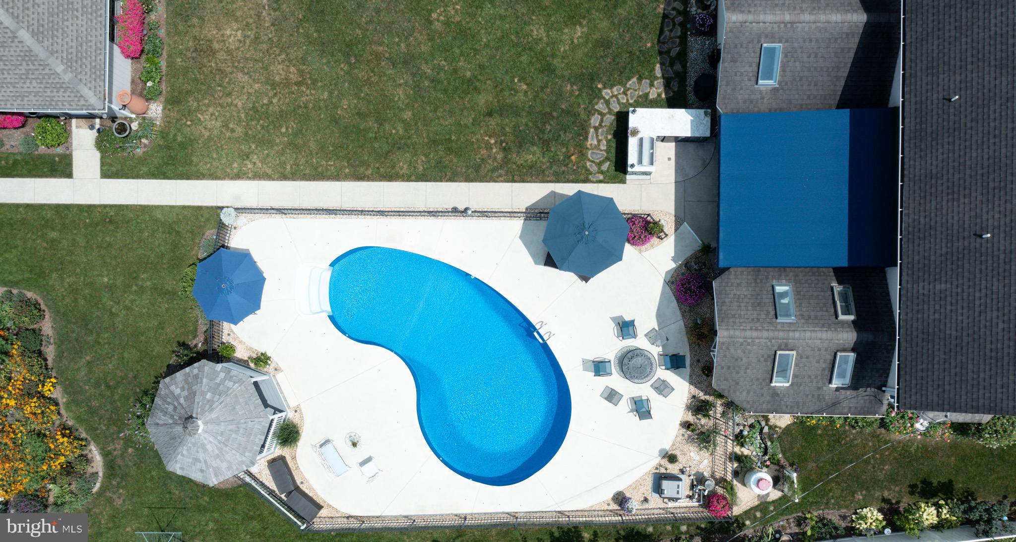 3 Runyon Road Hummelstown, PA 17036 - Photo 57 of 62 Aerial View - Kidney Shaped Chlorine Pool