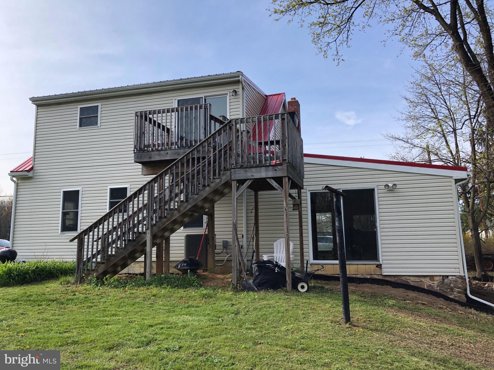 740 Pine Road Carlisle, PA 17015 - Photo 3 of 25 Gallery Image 3
