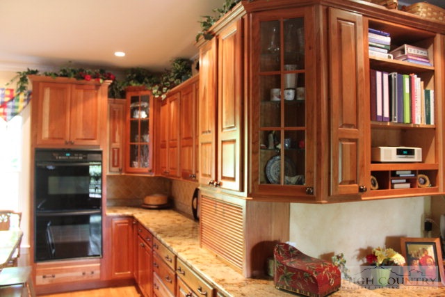 140 Arbor Lane Boone, NC 28607 - Photo 8 of 26 Gallery Image 8
