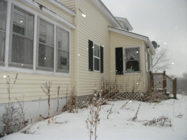 35 Vanceboro Road Topsfield, ME 04490 - Photo 3 of 13 Photo
