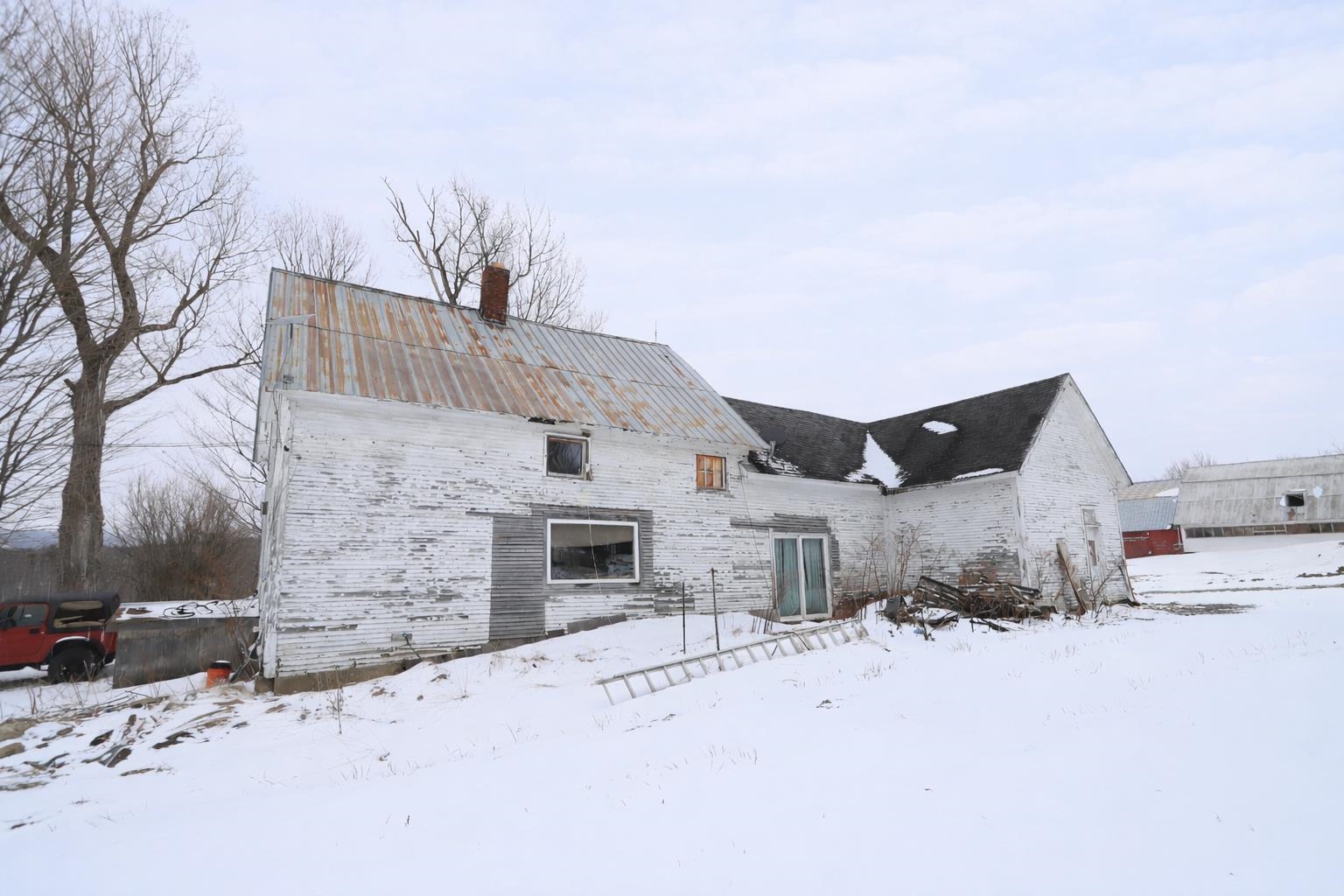 12 Baraw Road Lowell, VT 05847 - Photo 16 of 30