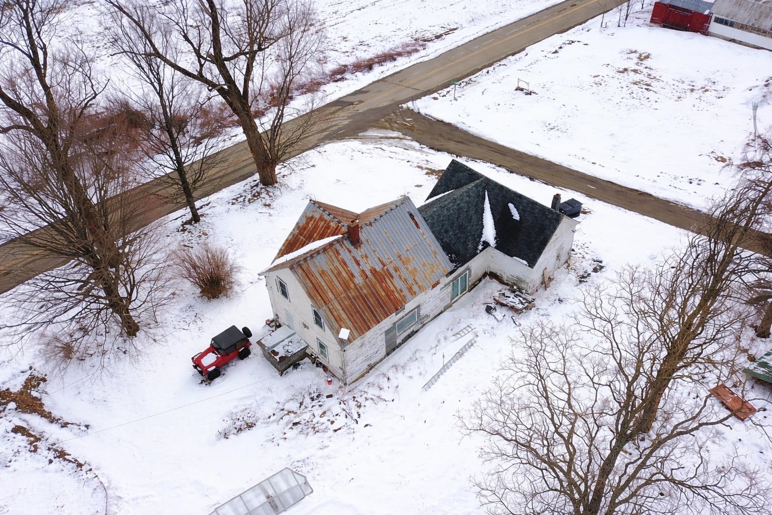 12 Baraw Road Lowell, VT 05847 - Photo 2 of 30