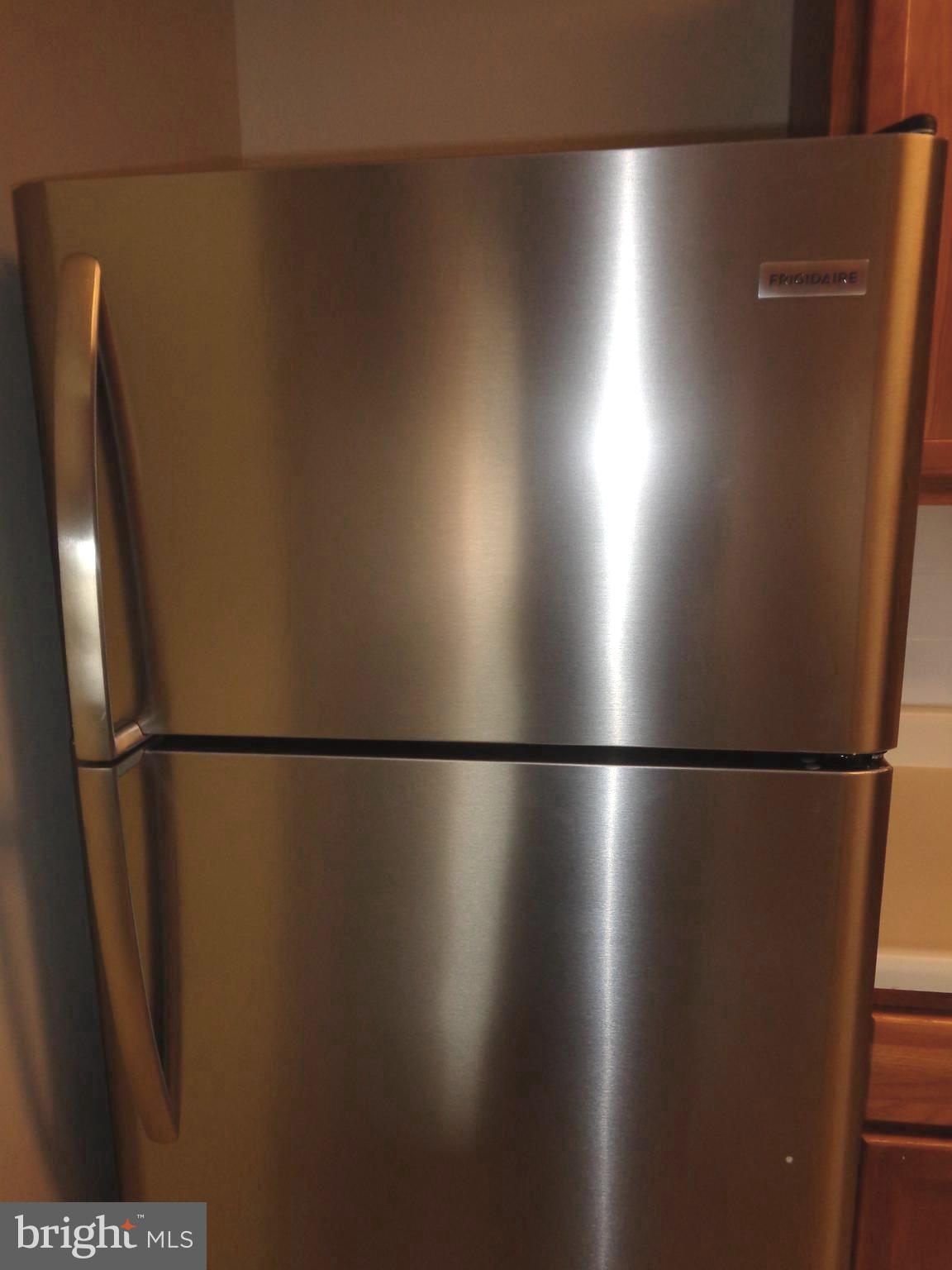 4104 Chardel Road, Unit 3C Baltimore, MD 21236 - Photo 22 of 34 Kitchen Stainless Refrigerator