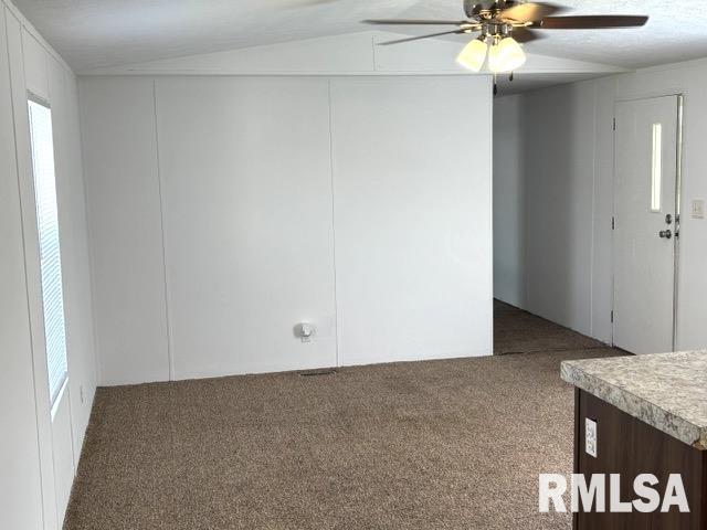 1515 North Lincoln Avenue, Unit 65 Springfield, IL 62702 - Photo 2 of 21