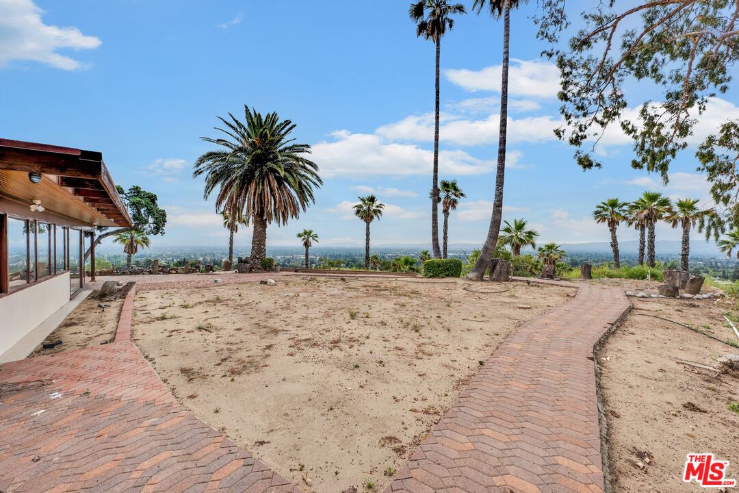 17728 Ridgeway Road Granada Hills, CA 91344 - Photo 40 of 54 a view of ocean with palm trees