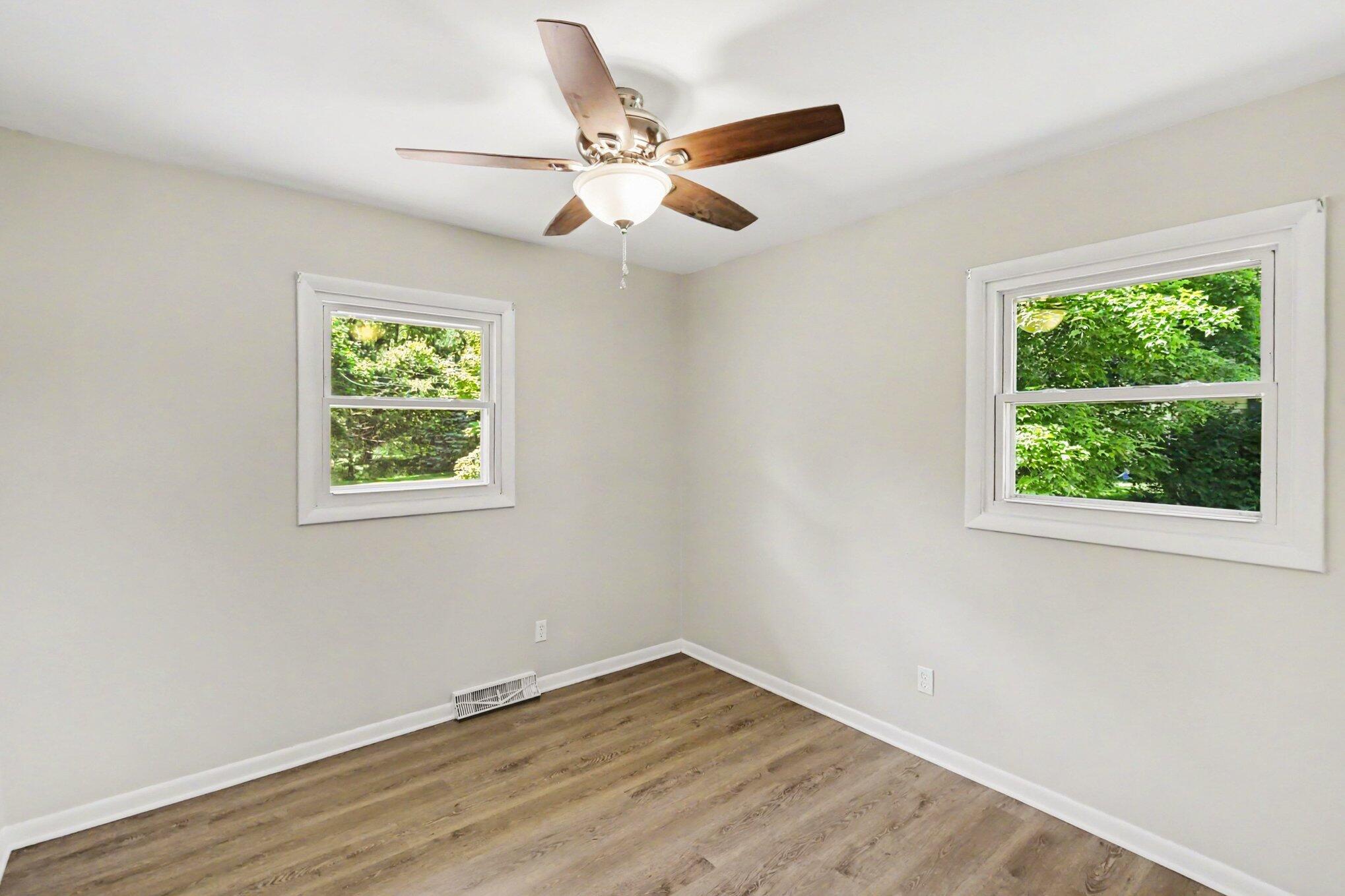 1077 Gidner Road Charlotte, MI 48813 - Photo 17 of 29 019_file_5505