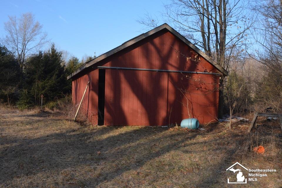 2806 Consear Road Lambertville, MI 48144 - Photo 28 of 36 31373329-27.JPG