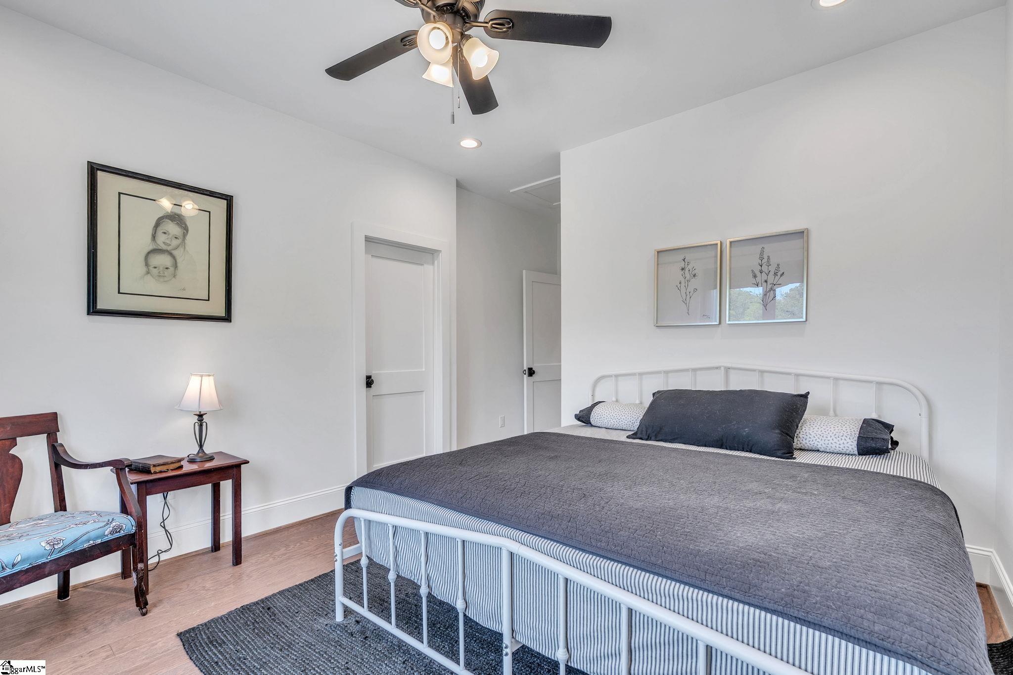 21 Conwell Street Greenville, SC 29601 - Photo 18 of 33