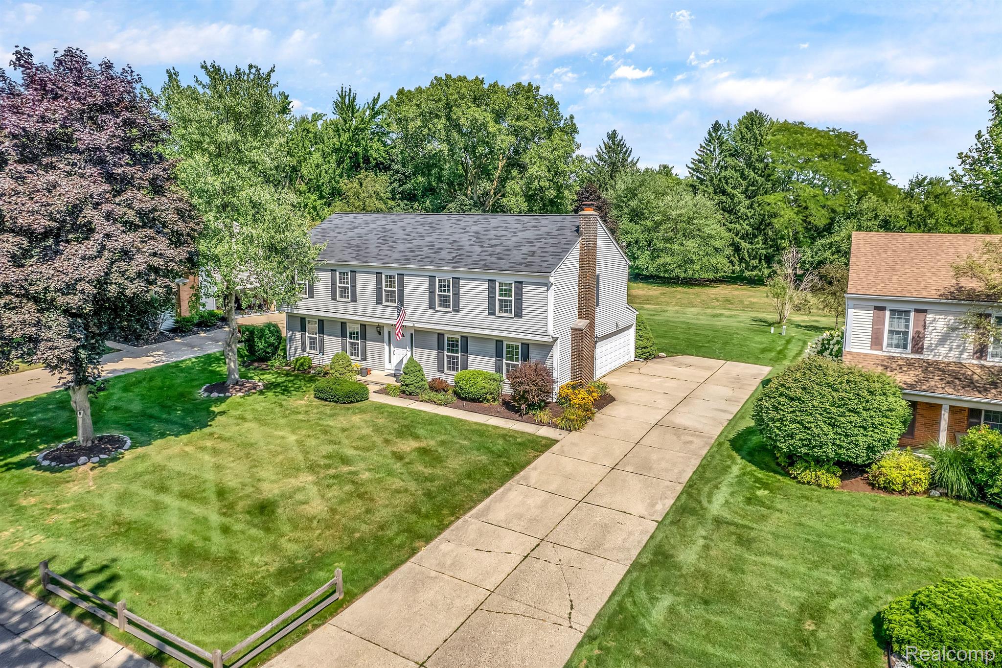 35851 Fredericksburg Road Farmington, MI 48331 - Photo 7 of 61 Gallery Image 7