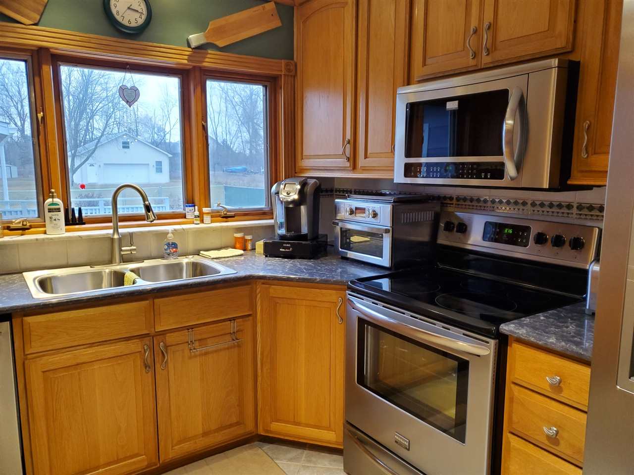 1152 Alton Road Flint, MI 48507 - Photo 47 of 52 50002558-60.JPG