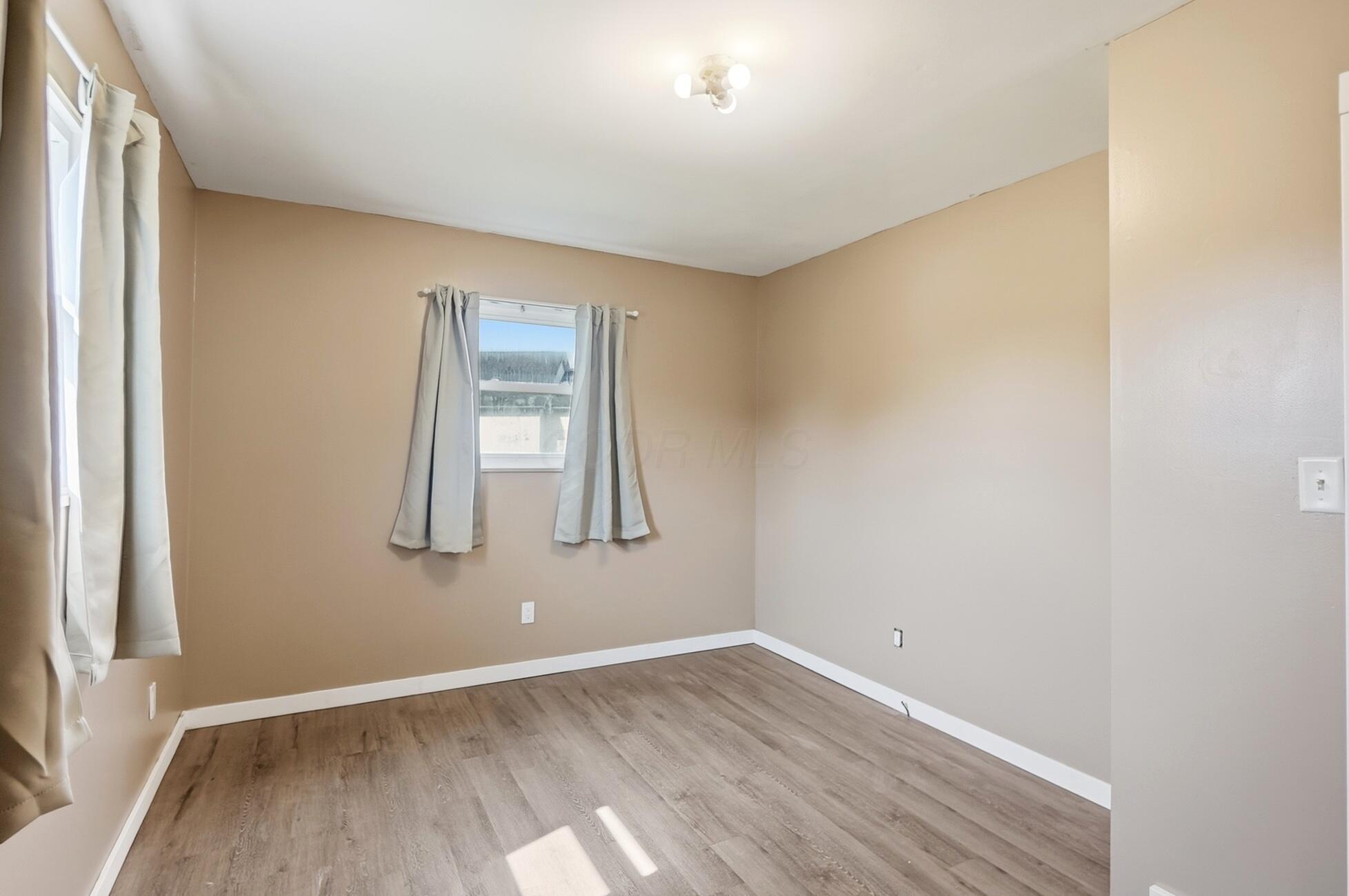 23401 Bolender Pontious Road Circleville, OH 43113 - Photo 17 of 39 084