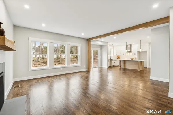 $849,600 | 592 Village Street, Bristol, CT 06010