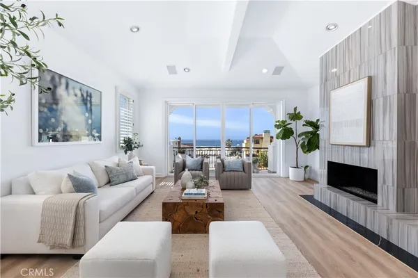$6,098,000 | 2304 Hermosa Avenue, Hermosa Beach, CA 90254