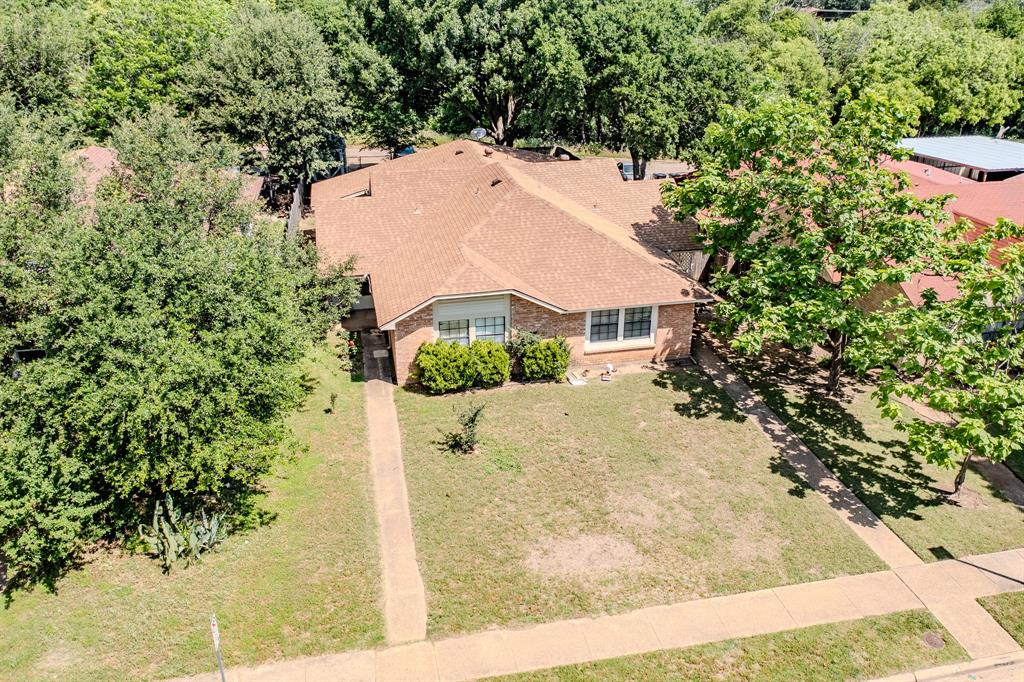7105 Pineberry Road Dallas, TX 75249 - Photo 29 of 33 Gallery Image 29