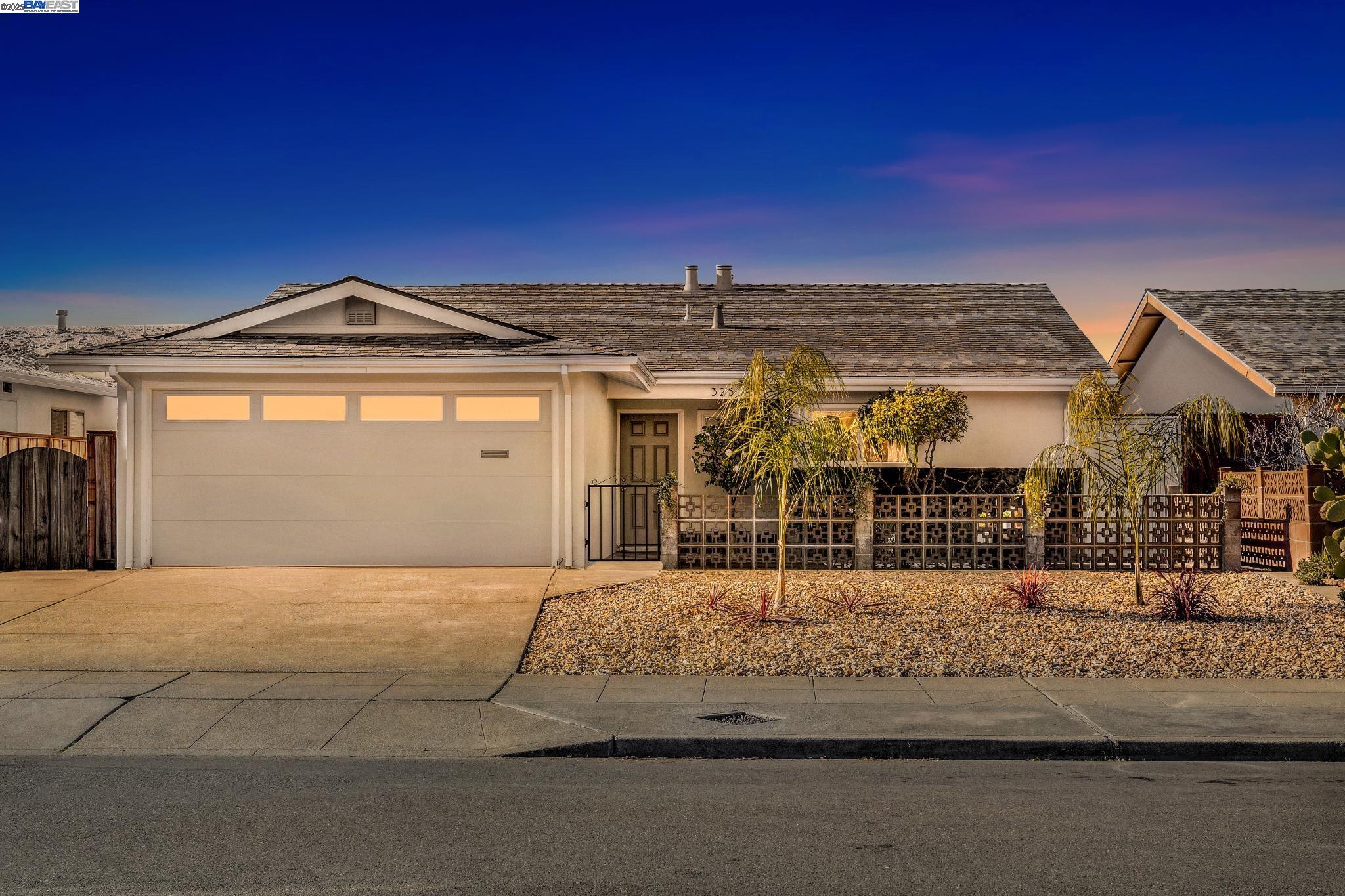 325 Harbor Light Road Alameda, CA 94501 - Photo 1 of 1 Gallery Image 1