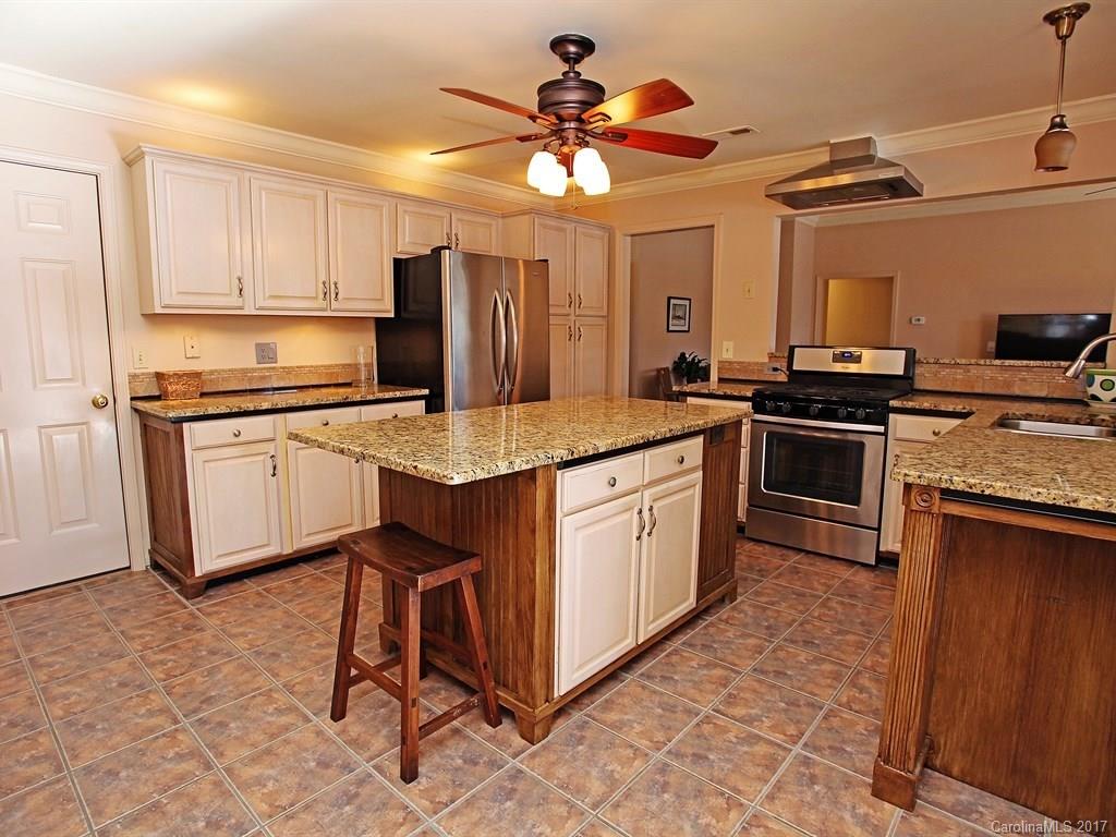 435 South Atlantic Drive Fort Mill, SC 29708 - Photo 10 of 24