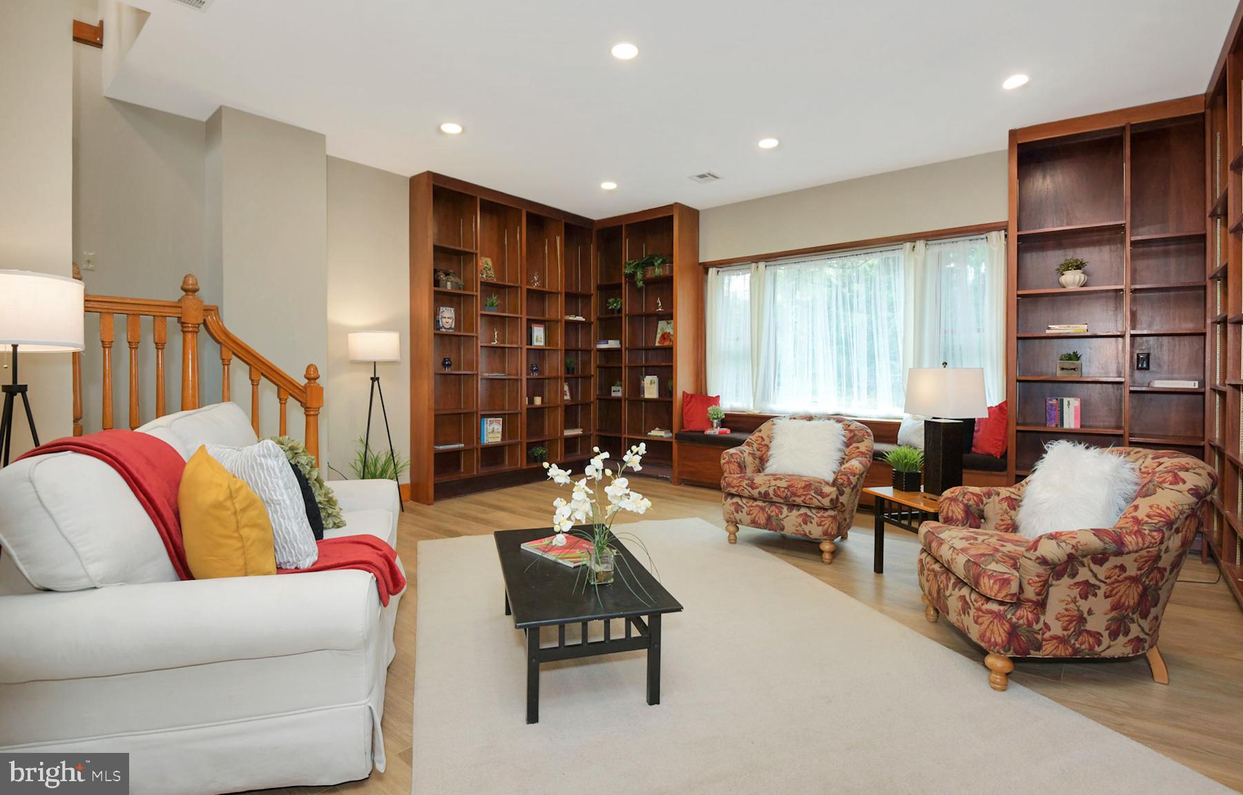 126 Harris Road Princeton Junction, NJ 08550 - Photo 13 of 39