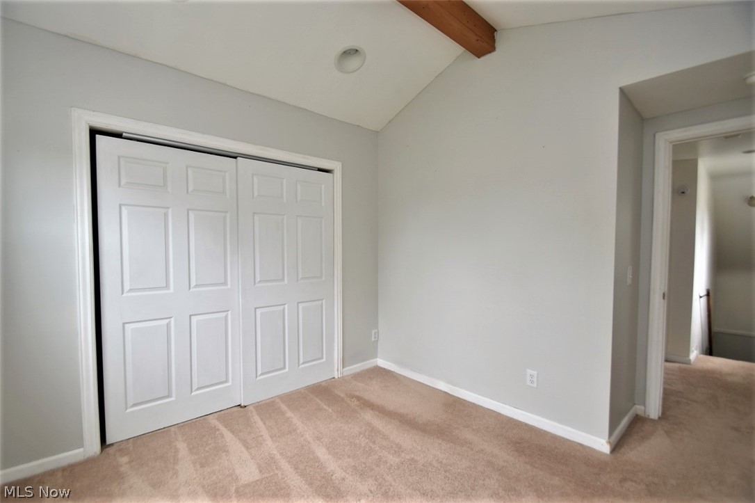 1633 Crestwood Road Cleveland, OH 44124 - Photo 20 of 31 Alternative view of cathedral ceiling bedroom.