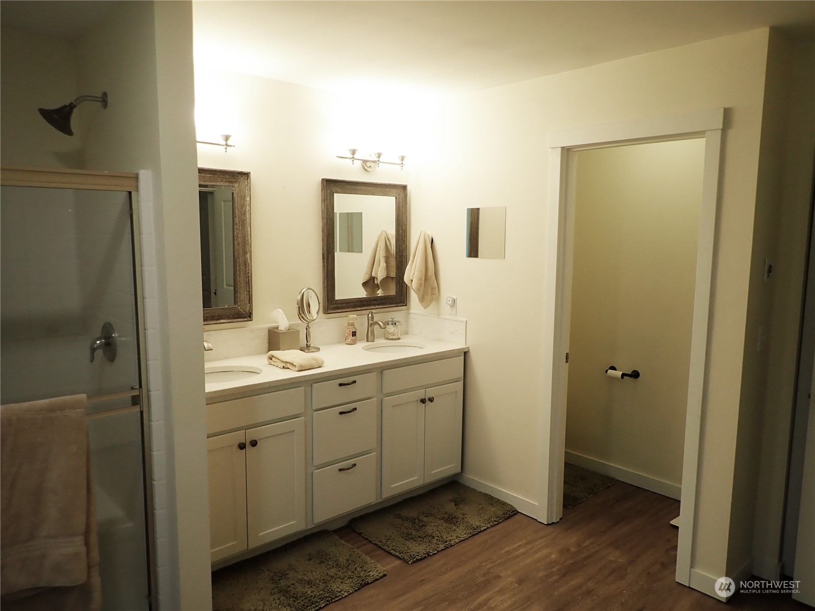 3610 East Log Cabin Road Clinton, WA 98236 - Photo 11 of 33