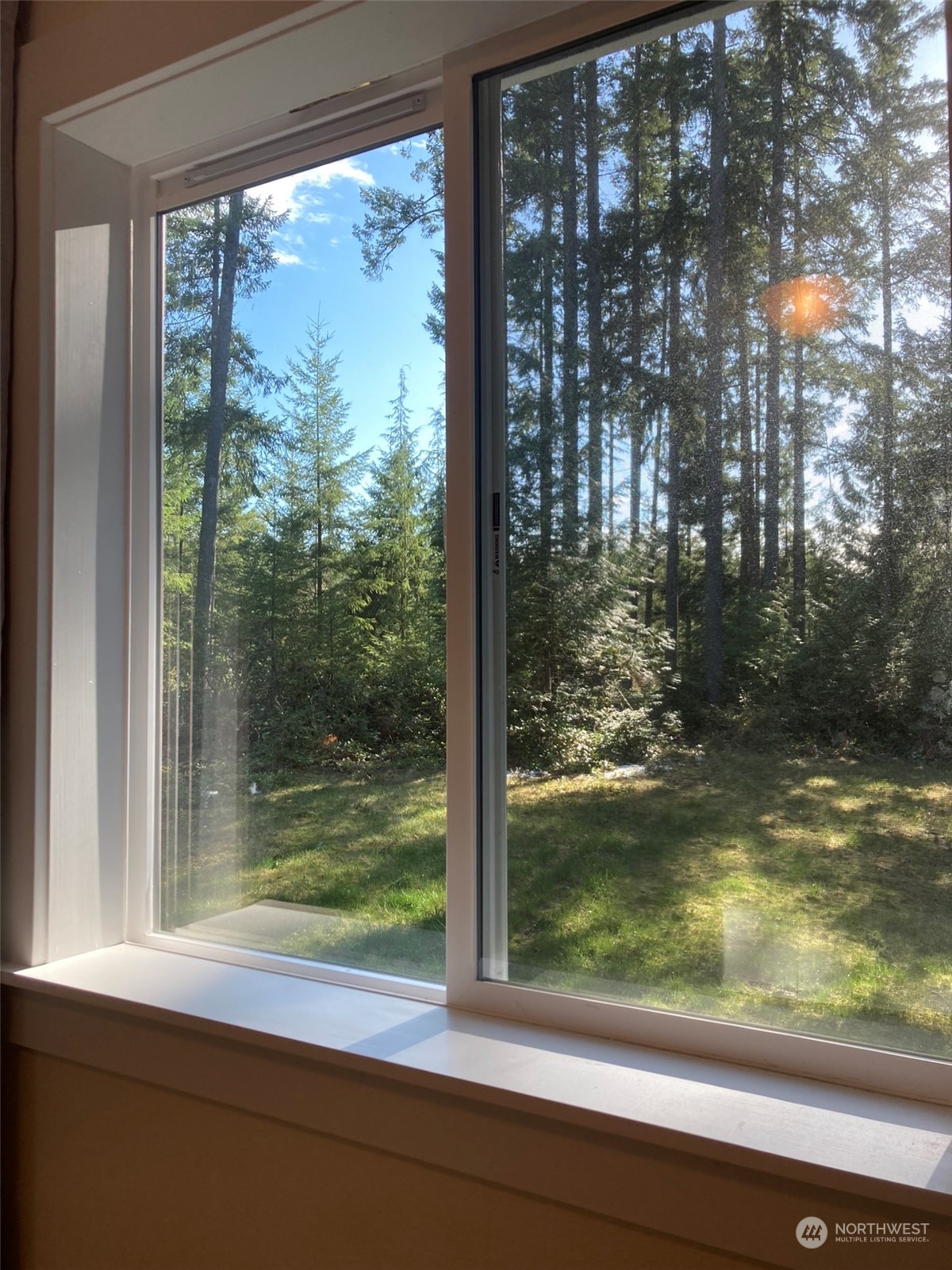 3610 East Log Cabin Road Clinton, WA 98236 - Photo 16 of 33