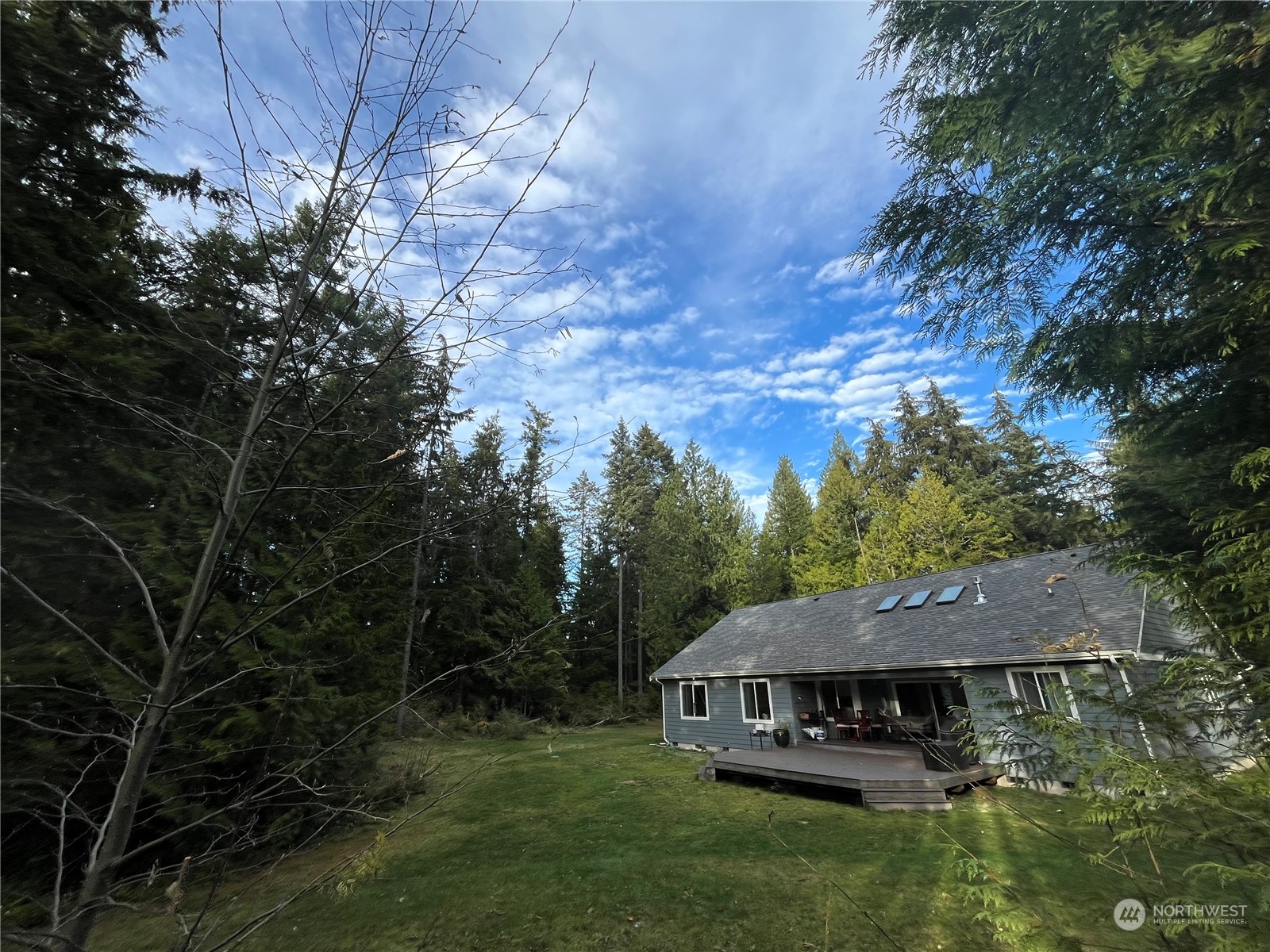 3610 East Log Cabin Road Clinton, WA 98236 - Photo 22 of 33