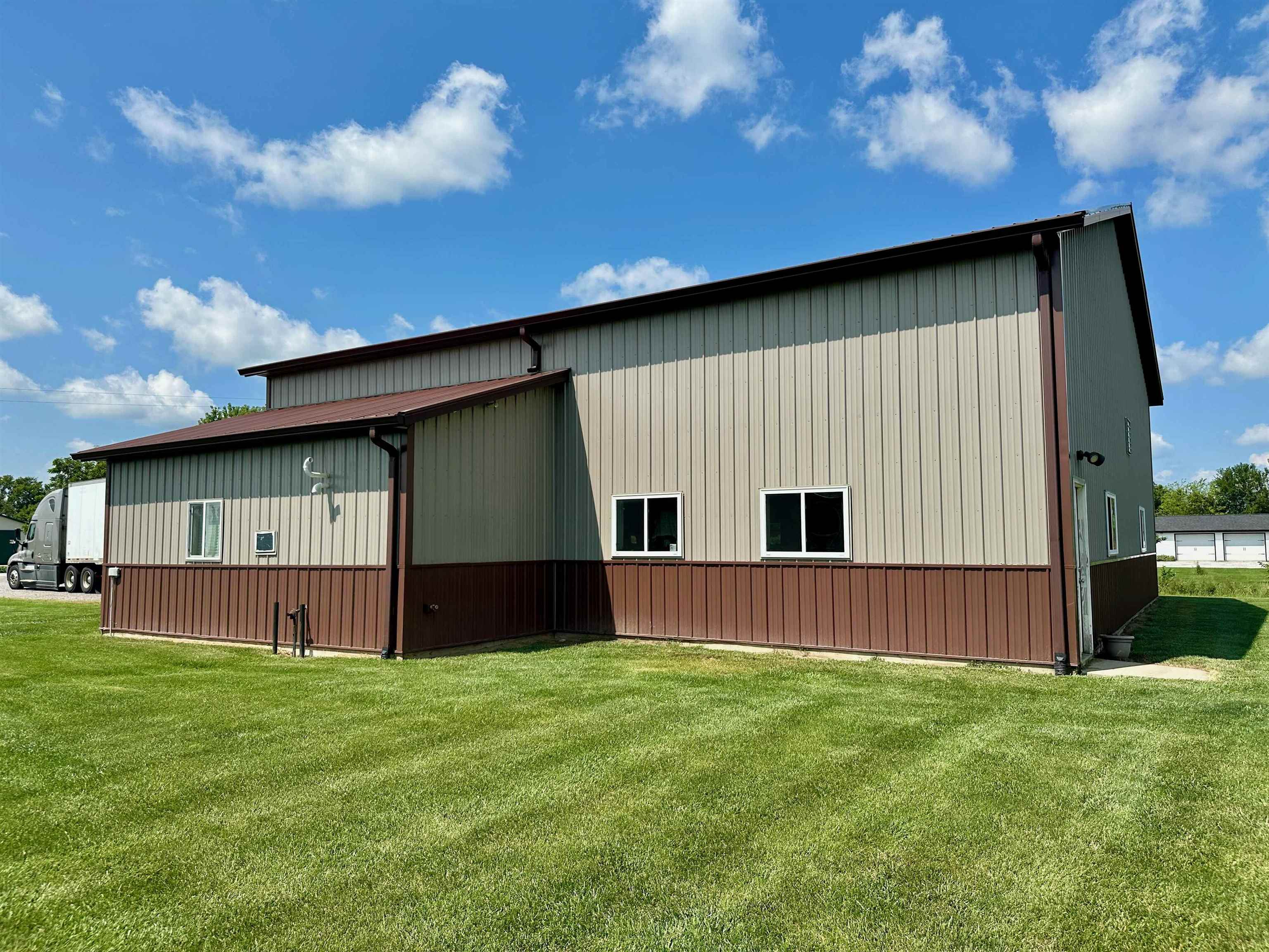 18787 Corunna Road Chesaning, MI 48616 - Photo 27 of 44 Gallery Image 27