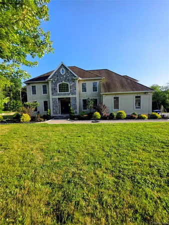 $1,395,000 | 17 Meadow Crest Drive, Mahopac, NY 10541