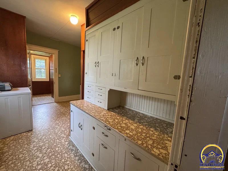 2225 Foxtail Road Fairview, KS 66425 - Photo 9 of 26