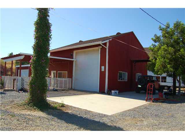 28855 Sunset Road Valley Center, CA 92082 - Photo 7 of 11 RV Barn/workshop with attached guest house and 2 Dbl car attached garages. Plenty of room for all the toys!