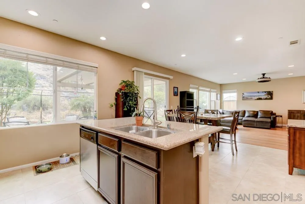1145 Los Senderos Drive Santee, CA 92071 - Photo 11 of 30
