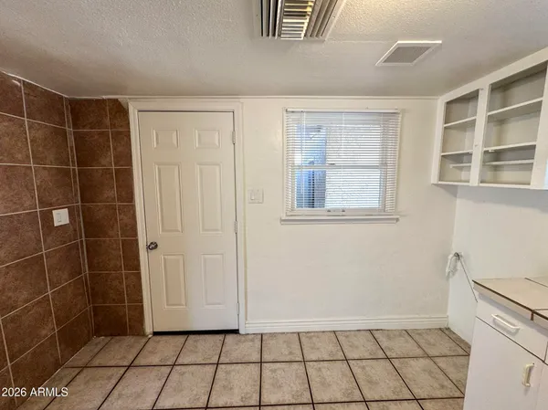 $1,440 | 308 East Vogel Avenue, Unit 2, Phoenix, AZ 85020