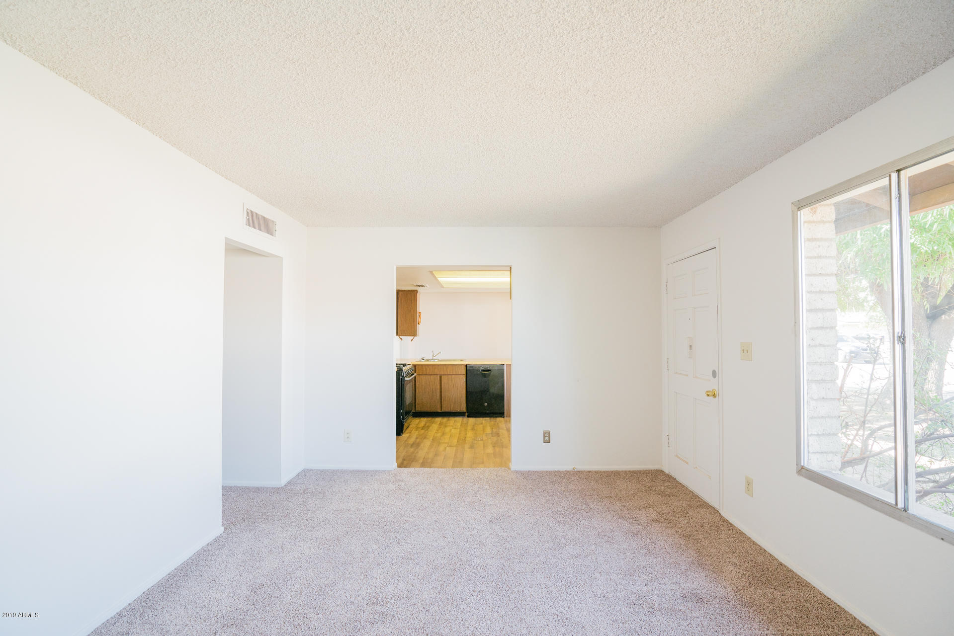 2331 West Bloomfield Road Phoenix, AZ 85029 - Photo 2 of 22 photo_02