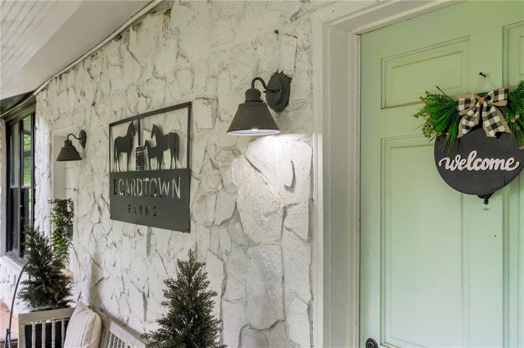 8393 Boardtown Road Ellijay, GA 30540 - Photo 3 of 54 a view of a entryway