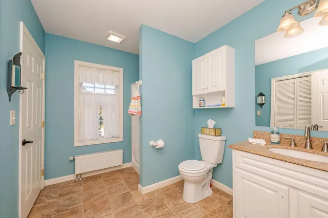 $798,000 | 10 Crescent View Avenue, Cape Elizabeth, ME 04107