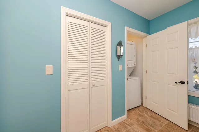 $798,000 | 10 Crescent View Avenue, Cape Elizabeth, ME 04107